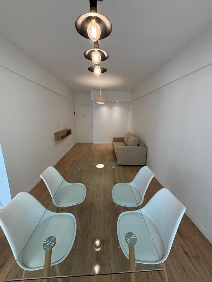 Departamento 2 ambientes al frente con balcon