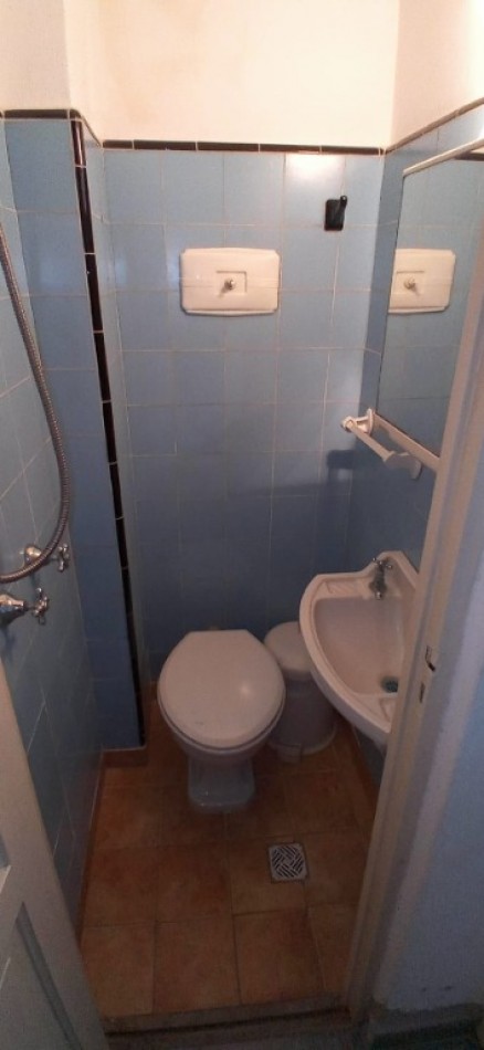 Departamento de 2 ambientes con dependencia