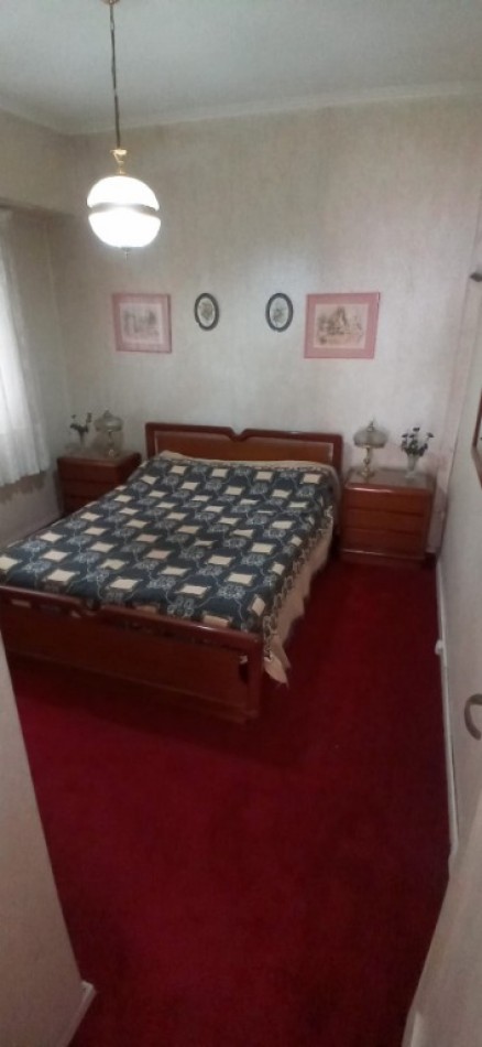 Departamento de 2 ambientes con dependencia