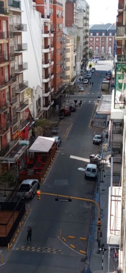 Departamento de 2 ambientes con dependencia