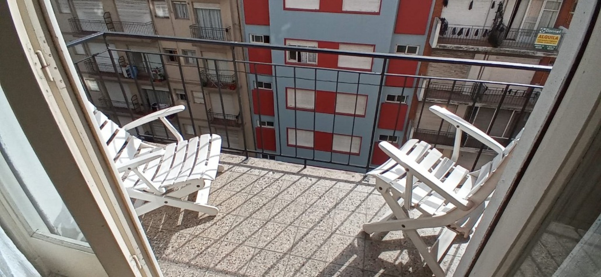 Departamento de 2 ambientes con dependencia