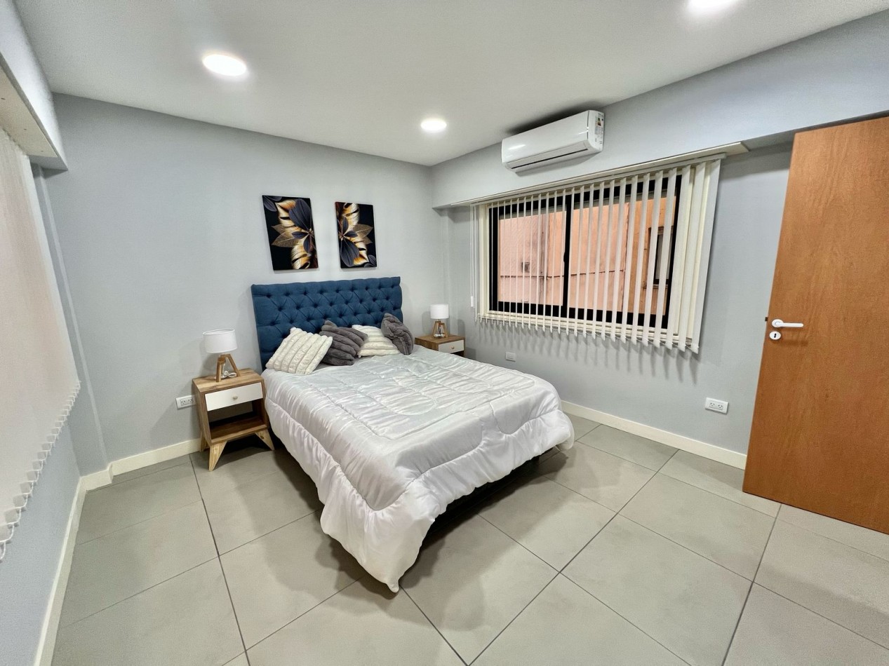 Departamento 5 ambientes c/balcon saliente y cochera fija