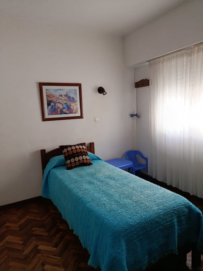 Departamento 3 ambientes con balcon saliente