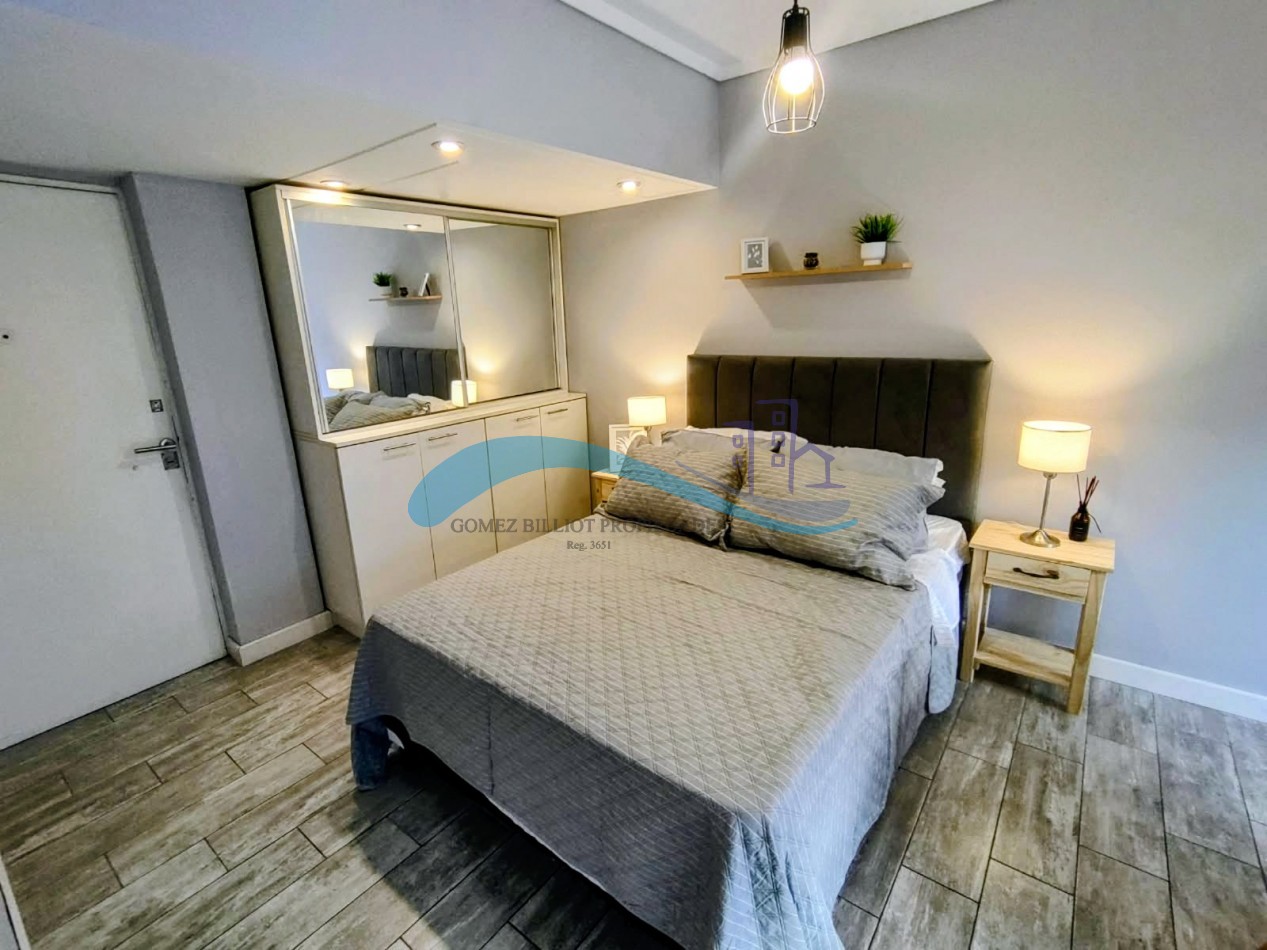 Departamento 1 ambiente a la calle con balcon