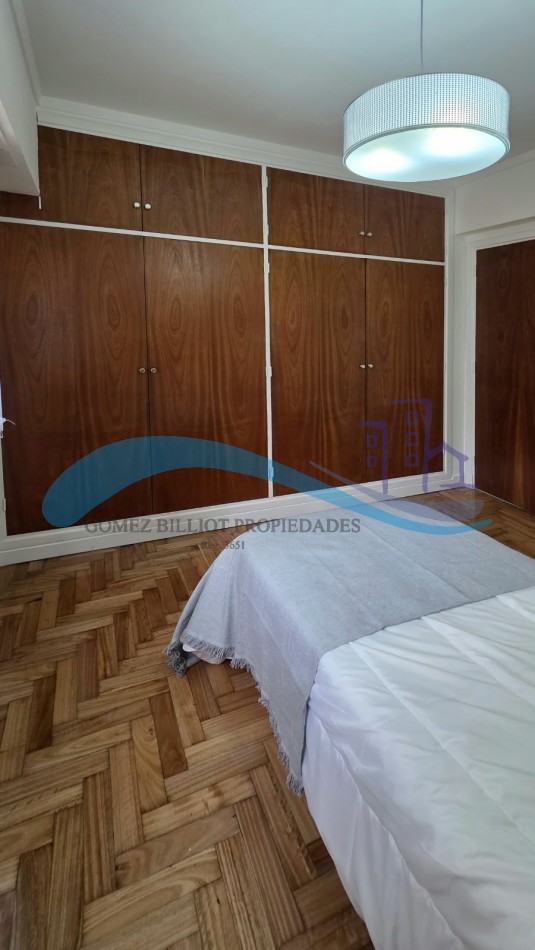 Departamento 3 Ambientes al frente con balcon Y cochera fija