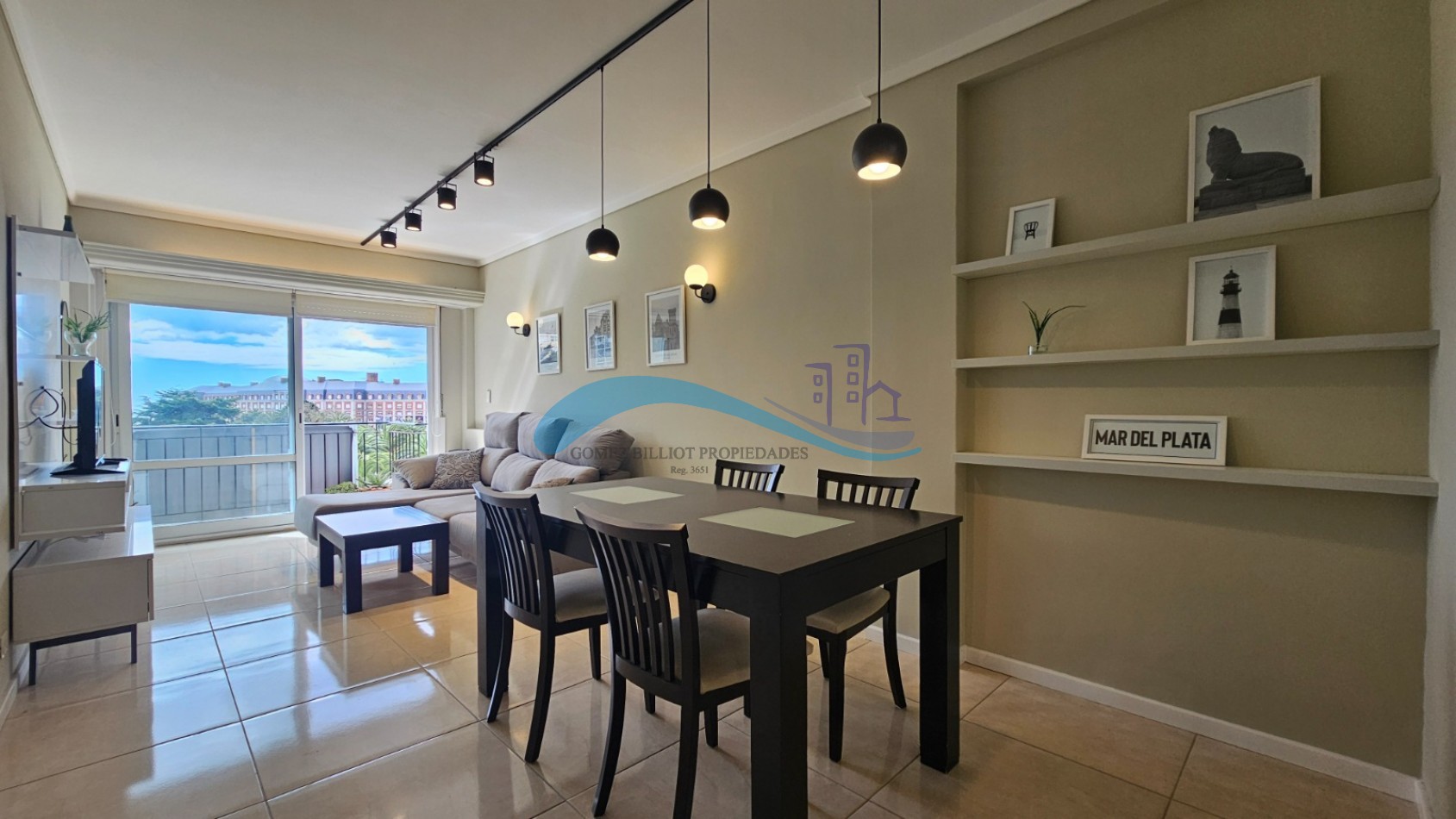 Departamento 2 ambientes en venta con balcon saliente