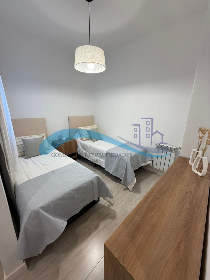 Departamento 3 ambientes a la calle con balcon