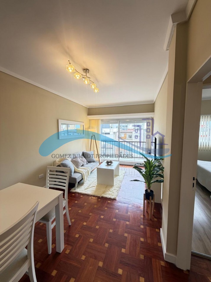 Departamento 3 ambientes lateral con balcon