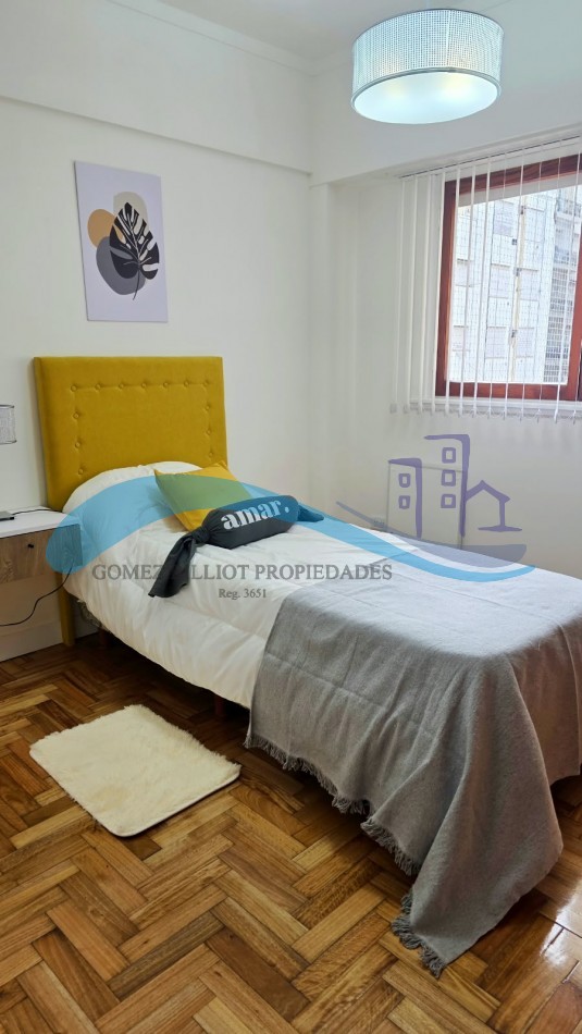 Departamento 3 Ambientes al frente con balcon Y cochera fija
