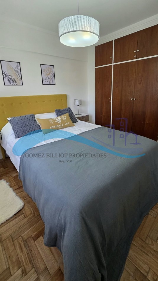 Departamento 3 Ambientes al frente con balcon Y cochera fija