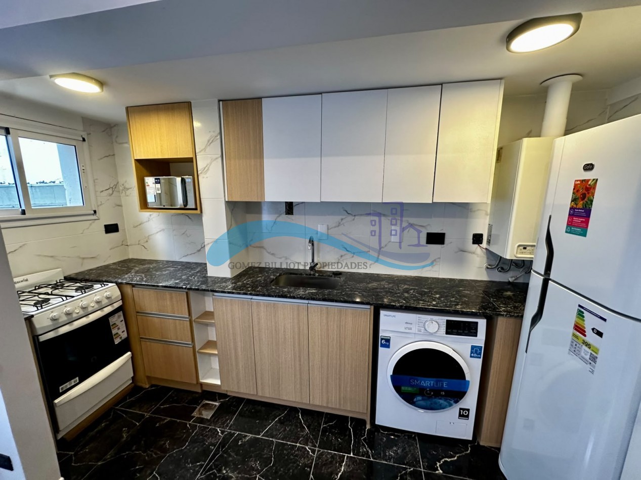 Departamento 3 ambientes con ventanal a la calle