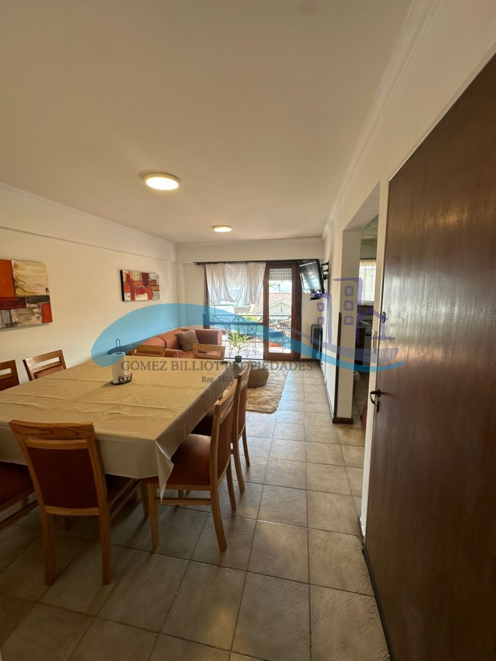 Departamento 2 ambientes al frente con 2 balcones