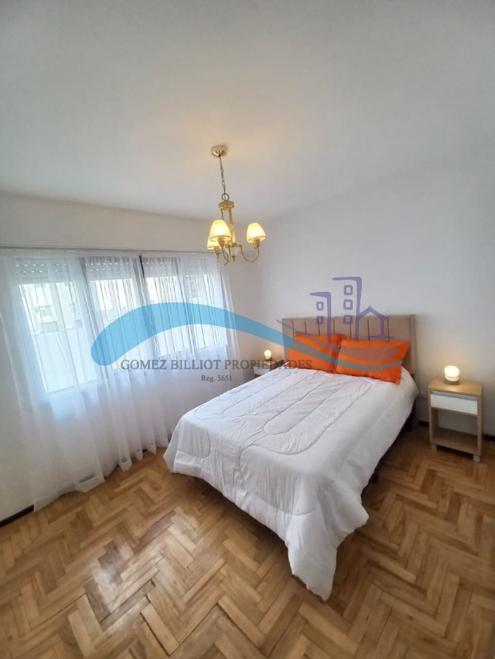 Departamento 3 ambientes a la calle con balcon