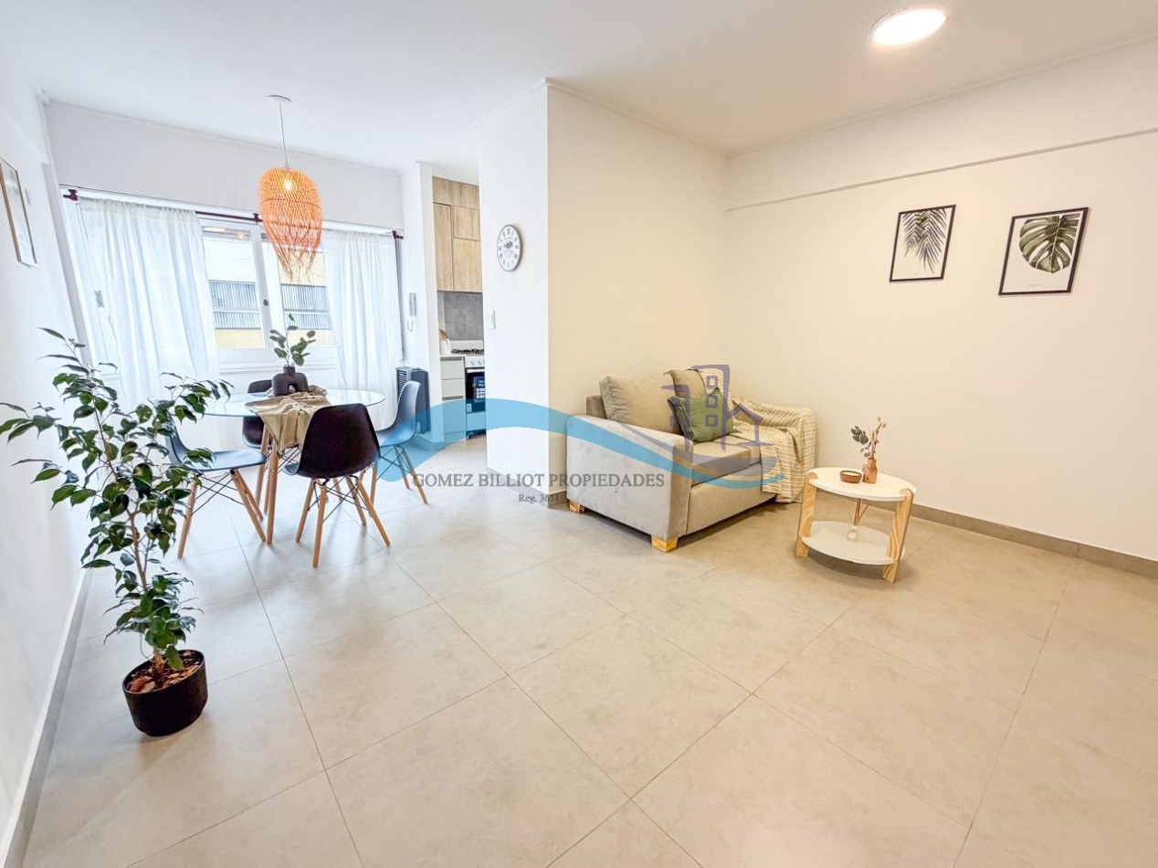 Departamento en venta de 2 ambientes a la calle