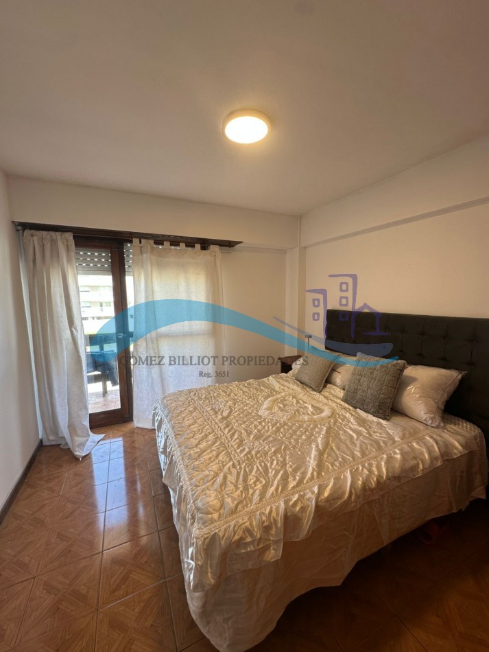 Departamento 2 ambientes al frente con 2 balcones