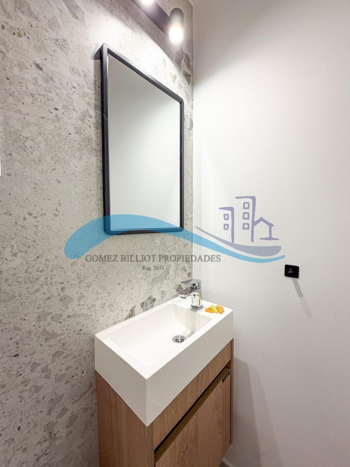 Departamento en venta de 2 ambientes a la calle