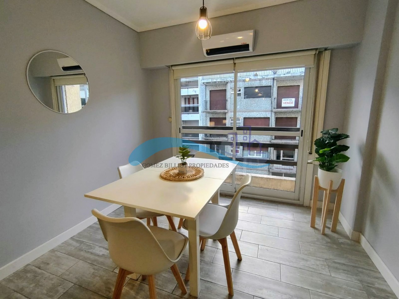 Departamento 1 ambiente a la calle con balcon