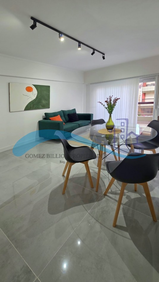 Departamento 3 Ambientes al frente con balcon Y cochera fija