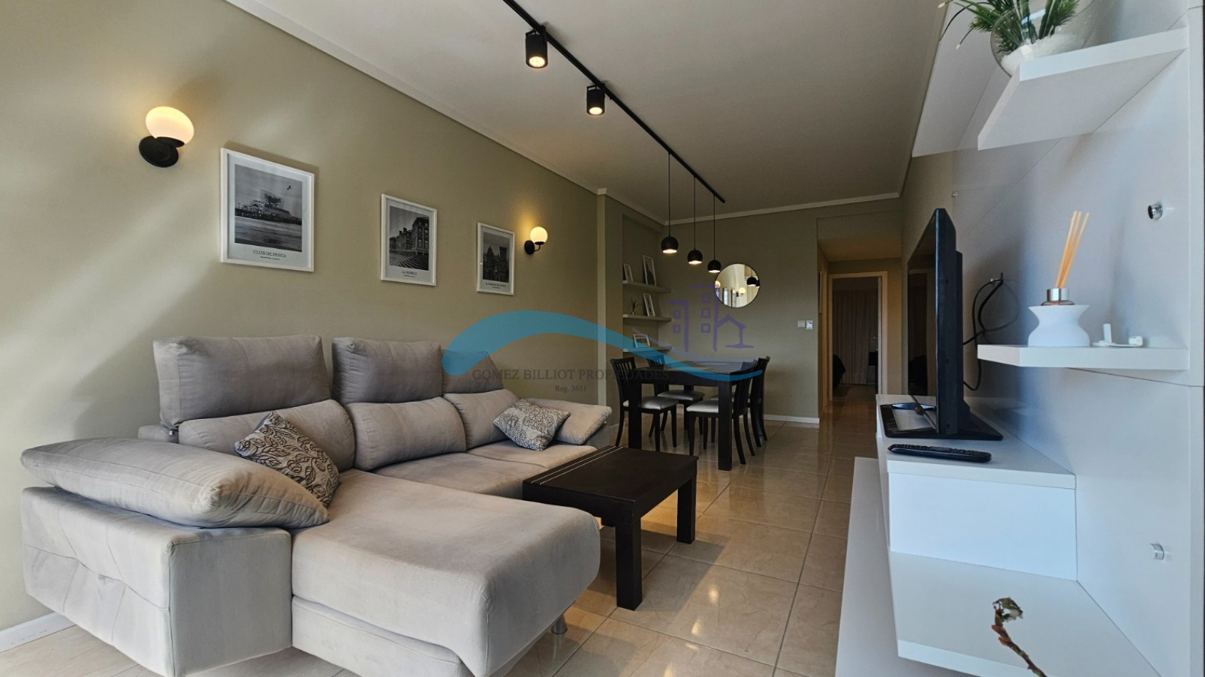 Departamento 2 ambientes en venta con balcon saliente