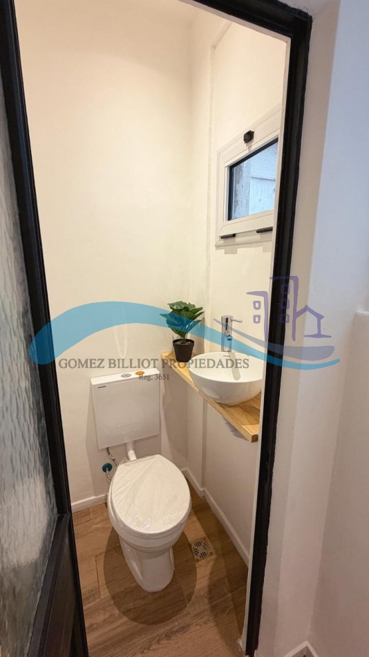 Excelente departamento de 2 ambientes con dependencia