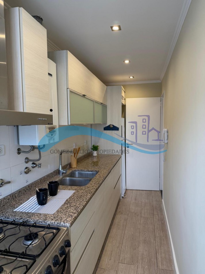 Departamento 3 ambientes lateral con balcon