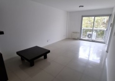 Departamento 3 ambientes con cochera y baulera