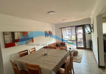 Departamento 2 ambientes al frente con 2 balcones