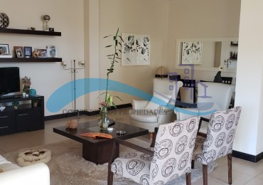 Departamento 4 ambientes en venta al lateral abierto