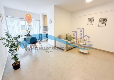 Departamento en venta de 2 ambientes a la calle
