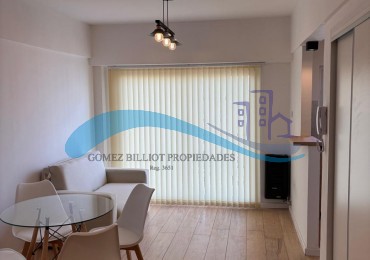 Departamento 1 ambiente a la calle con balcon saliente
